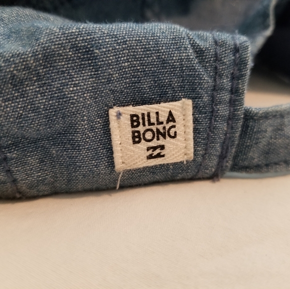 BILLABONG Blue Denim Love Heart Hat NWOT - Picture 3 of 3